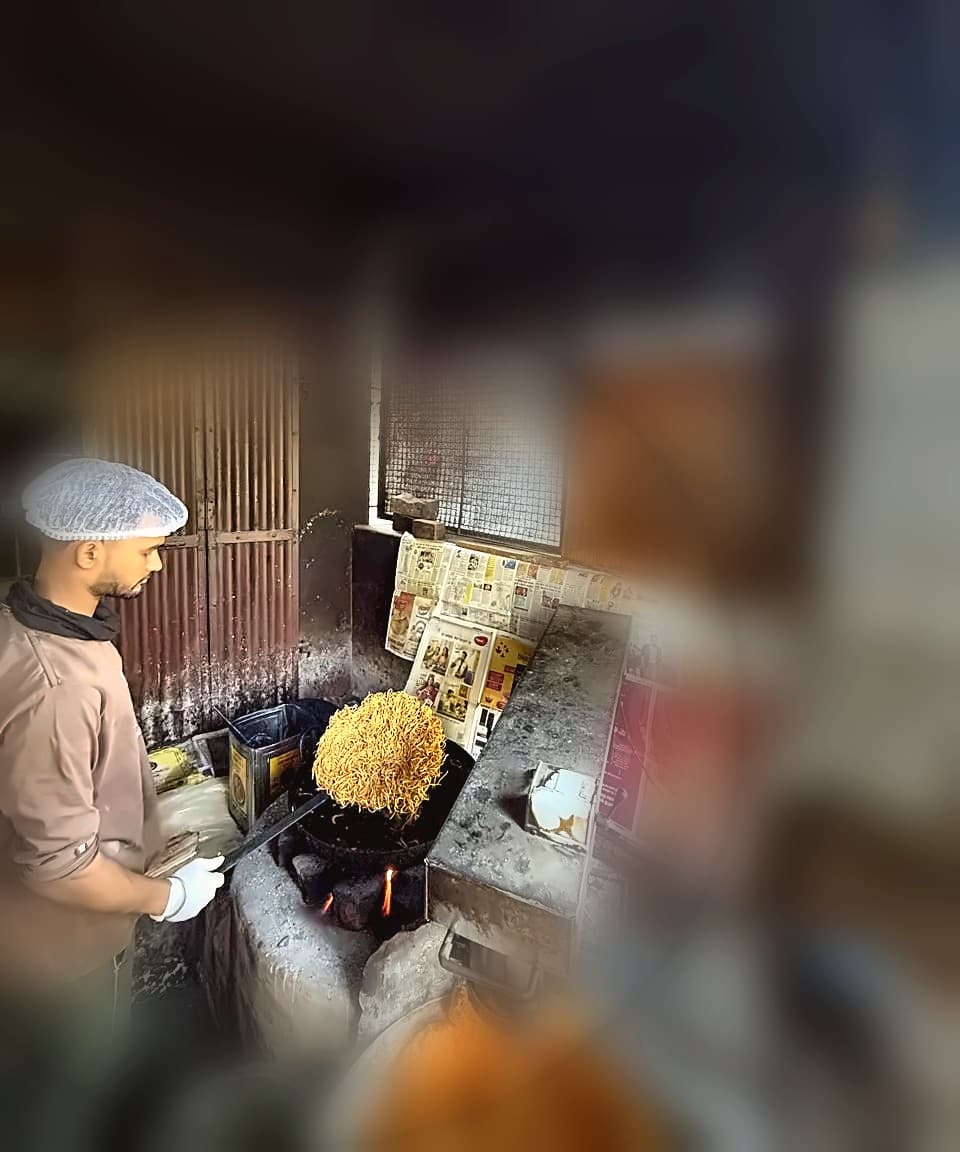 Rajguru Snacks — hand-frying namkeen fresh in small batches